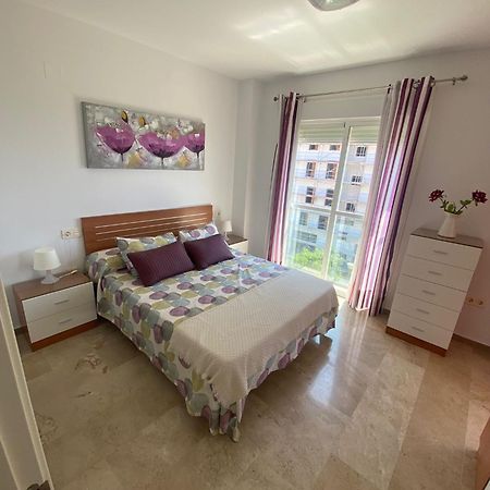 Апартаменты A&C Vistas Al Mar -Torre Del Mar - Malaga Велес Экстерьер фото