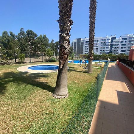 Апартаменты A&C Vistas Al Mar -Torre Del Mar - Malaga Велес Экстерьер фото