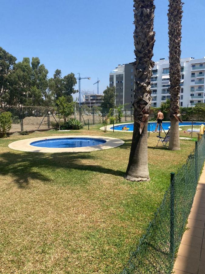 Апартаменты A&C Vistas Al Mar -Torre Del Mar - Malaga Велес Экстерьер фото