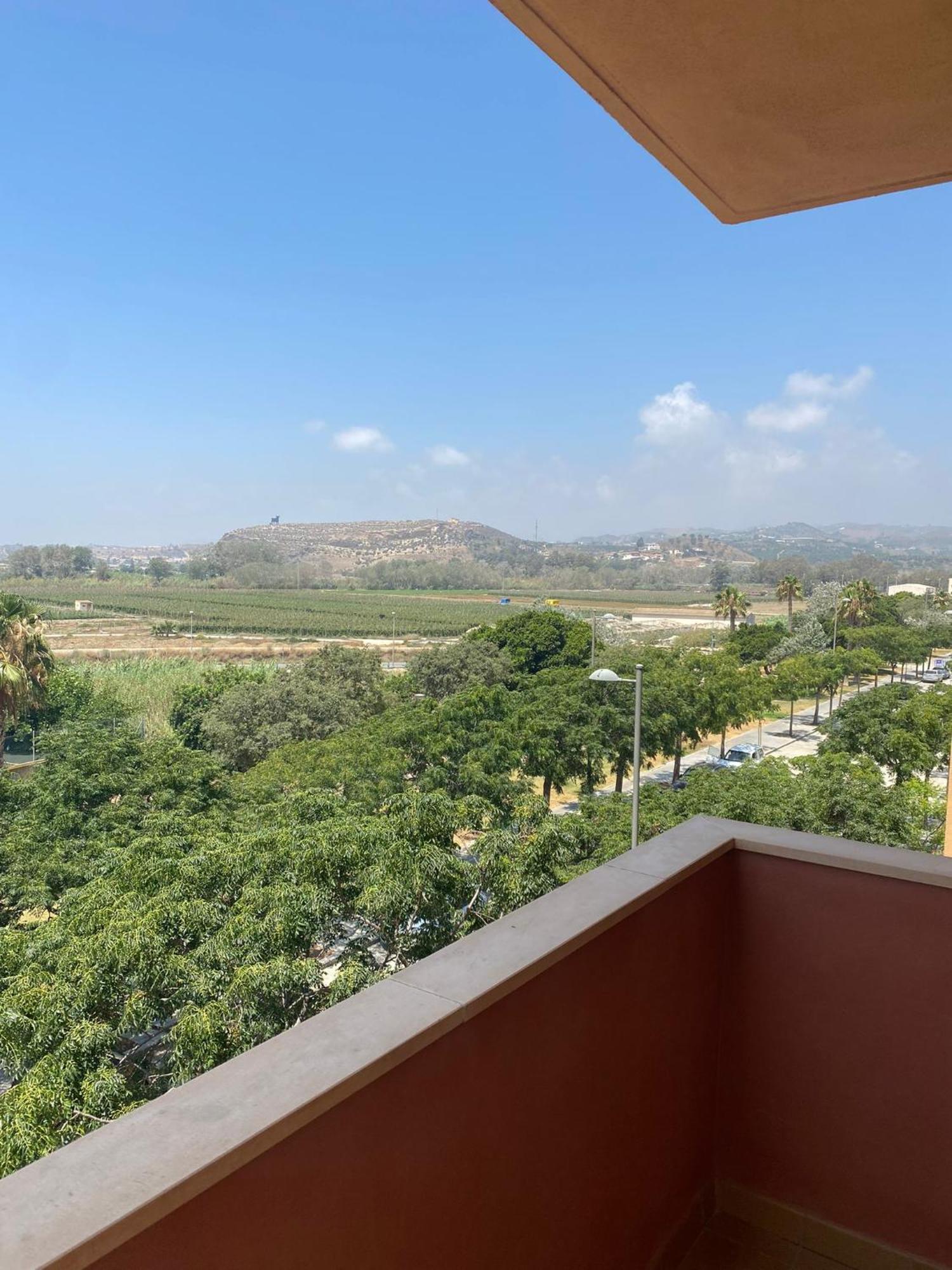 Апартаменты A&C Vistas Al Mar -Torre Del Mar - Malaga Велес Экстерьер фото