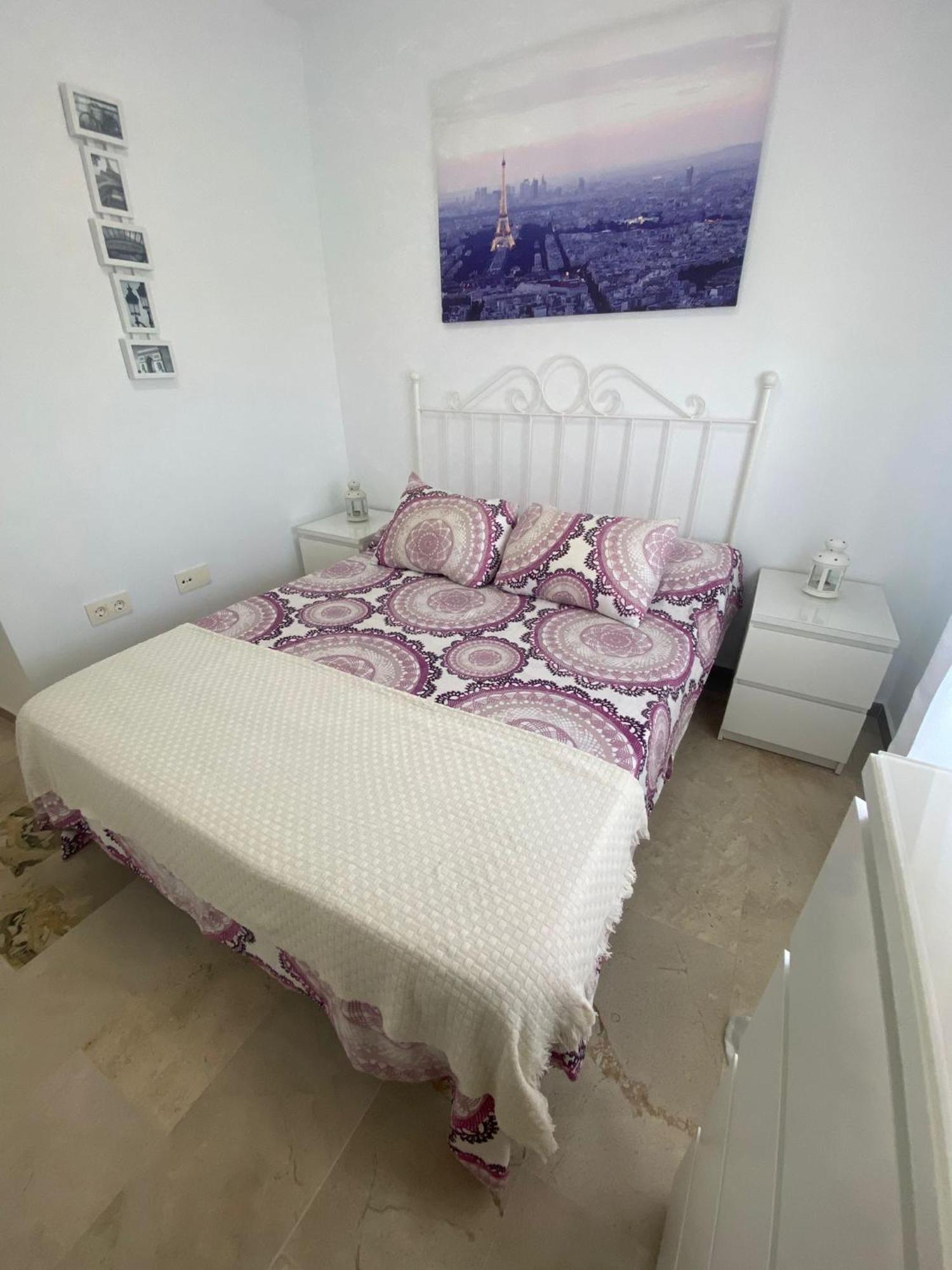 Апартаменты A&C Vistas Al Mar -Torre Del Mar - Malaga Велес Экстерьер фото